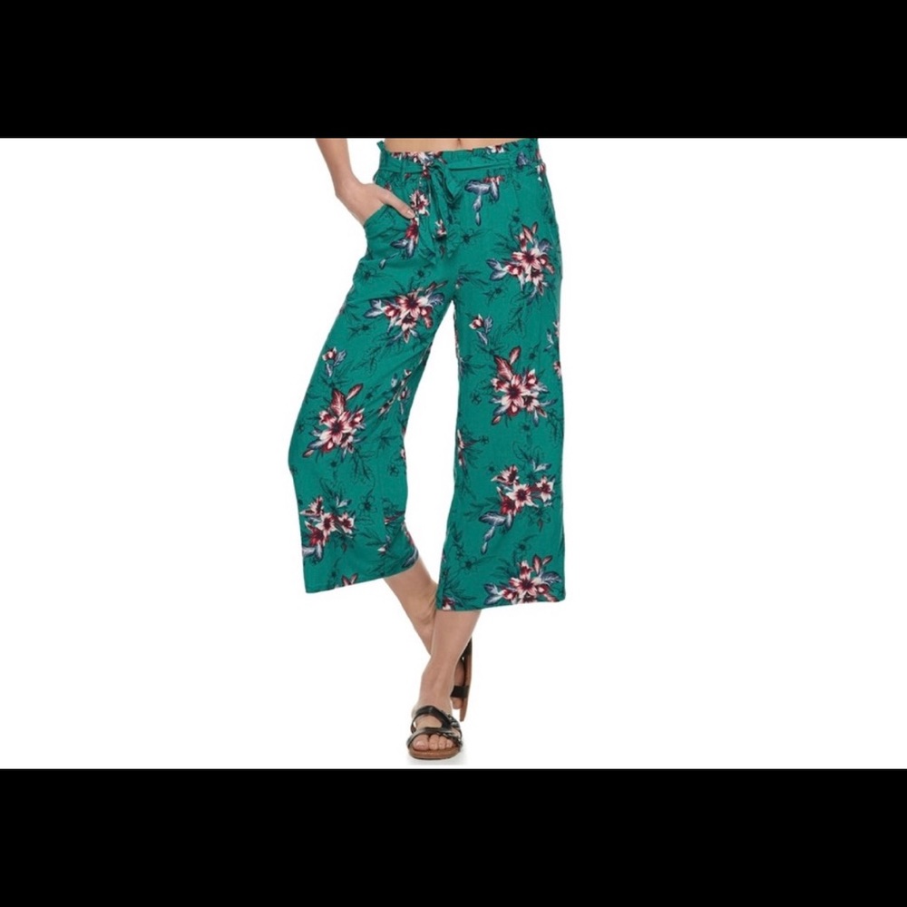 Capri print pants